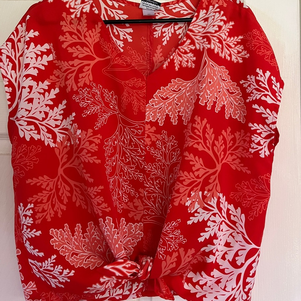 Manuhealii Coral tie front top